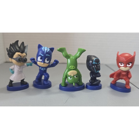 PJ Masks Mini Figure Lot Plastic Blue Base Action Toys 5 Pieces Good Used Cond. - Picture 2 of 8